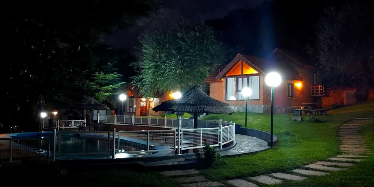 Cabañas El Refugio de los Pajaros Merlo Exterior foto
