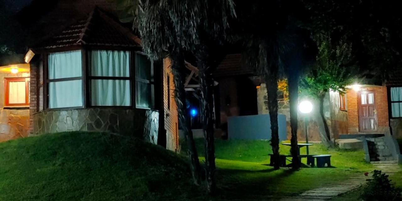 Cabañas El Refugio de los Pajaros Merlo Exterior foto